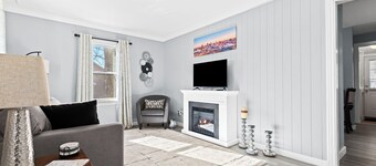 3-bedroom house in charming Taylor close to Downtown Detroit