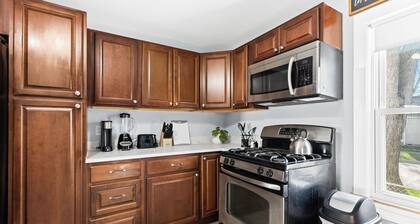 3-bedroom house in charming Taylor close to Downtown Detroit