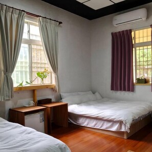Comfort Quadruple Room, Mountain View | Living area - Calm place (Chishang)