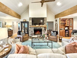 Smart TV, fireplace, books