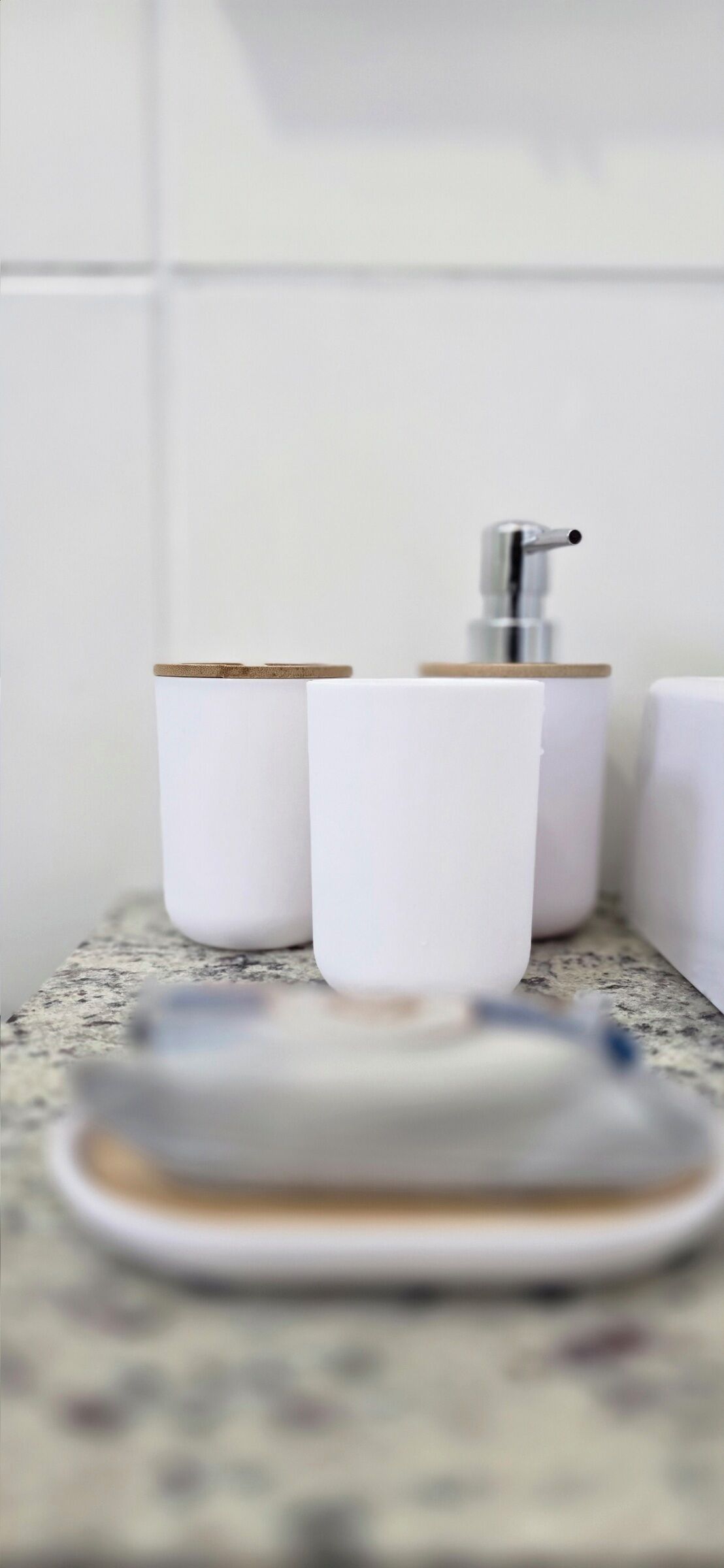 Bathroom amenities