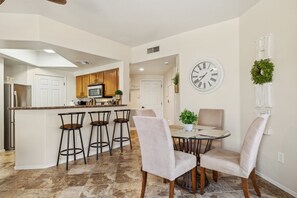 تناول الطعام