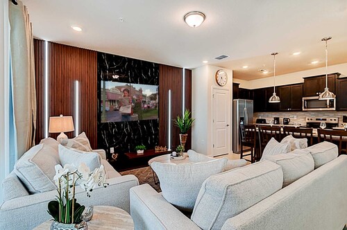 16101 Dream Home Perfect for Families Near Disney Water Parks