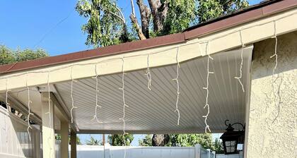 Very Lucky POOL home, is a very cozy guesthouse close to Soboba and Idyllwild.