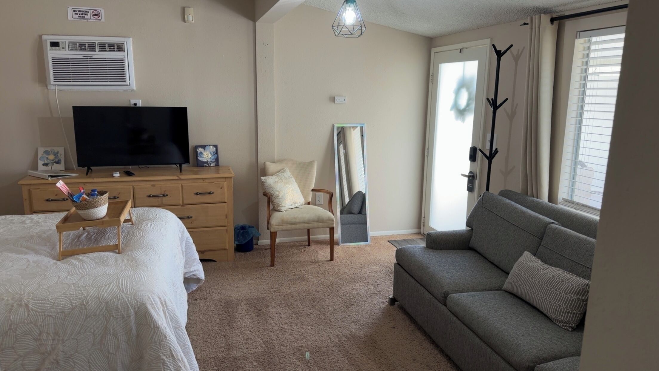Very Lucky Pool Home, Is A Very Cozy Guesthouse Close To Soboba And Idyllwild. - Hemet, CA