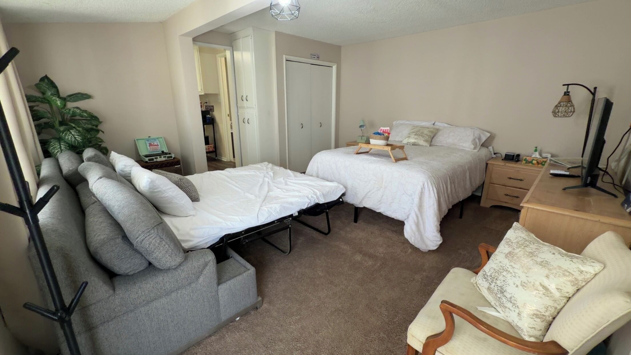 1 Schlafzimmer, Bügeleisen/Bügelbrett, kostenloses WLAN, Bettwäsche