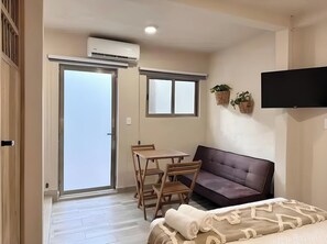 5 chambres, Wi-Fi, draps fournis