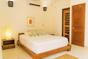 1 quarto, ferros/tábuas de passar roupa, Wi-Fi, roupa de cama