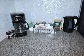 Kaffe och/eller kaffebryggare