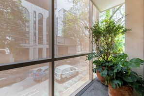 Luxury Studio Suite, 1 King Bed, Balcony, City View | Balcony view