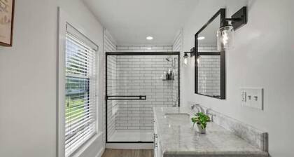 Spacious Central Berkshires Home for Groups
