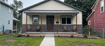 Downtown Iowa City - Brand New Luxury Stay