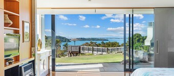 Large executive Villa with Spa and Fireplaces