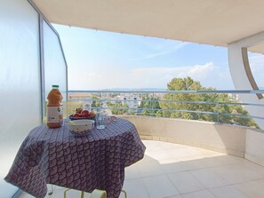 Outdoor dining - Royal Marine by Interhome (Fréjus)