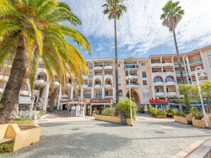 Exterior - Royal Marine by Interhome (Fréjus)