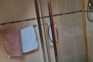 Ducha y toallas
