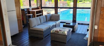 Spacious 5-bedroom house with in ground pool, pool house. 2 full kitchens.