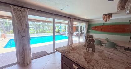 Charming 3-bedroom house with WiFi and AC in serene Port St. Lucie