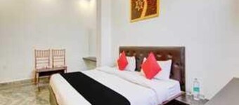 Hotel O Ansal Sushant City Formerly Oak Tree