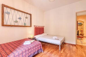2 chambres, Wi-Fi gratuit, draps fournis