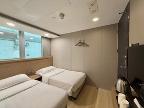 Classic Twin Room, City View