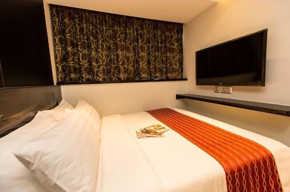 Classic Double Room, City View