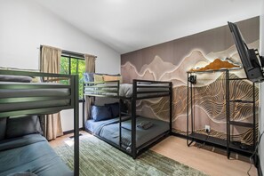 4 dormitorios, tabla de planchar con plancha, wifi y ropa de cama
