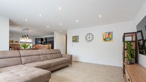 Unclassified image, 5 of 33, button - Villa Luni by Interhome (Opatija/Rukavac)