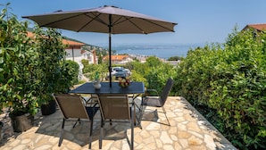 Unclassified image, 2 of 18, button - Perla 1 by Interhome (Opatija/Ičići)