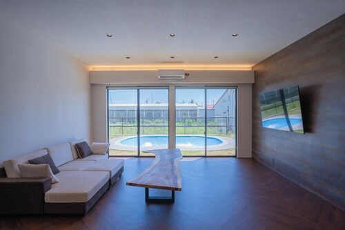 Camila City Side / Makinohara Shizuoka