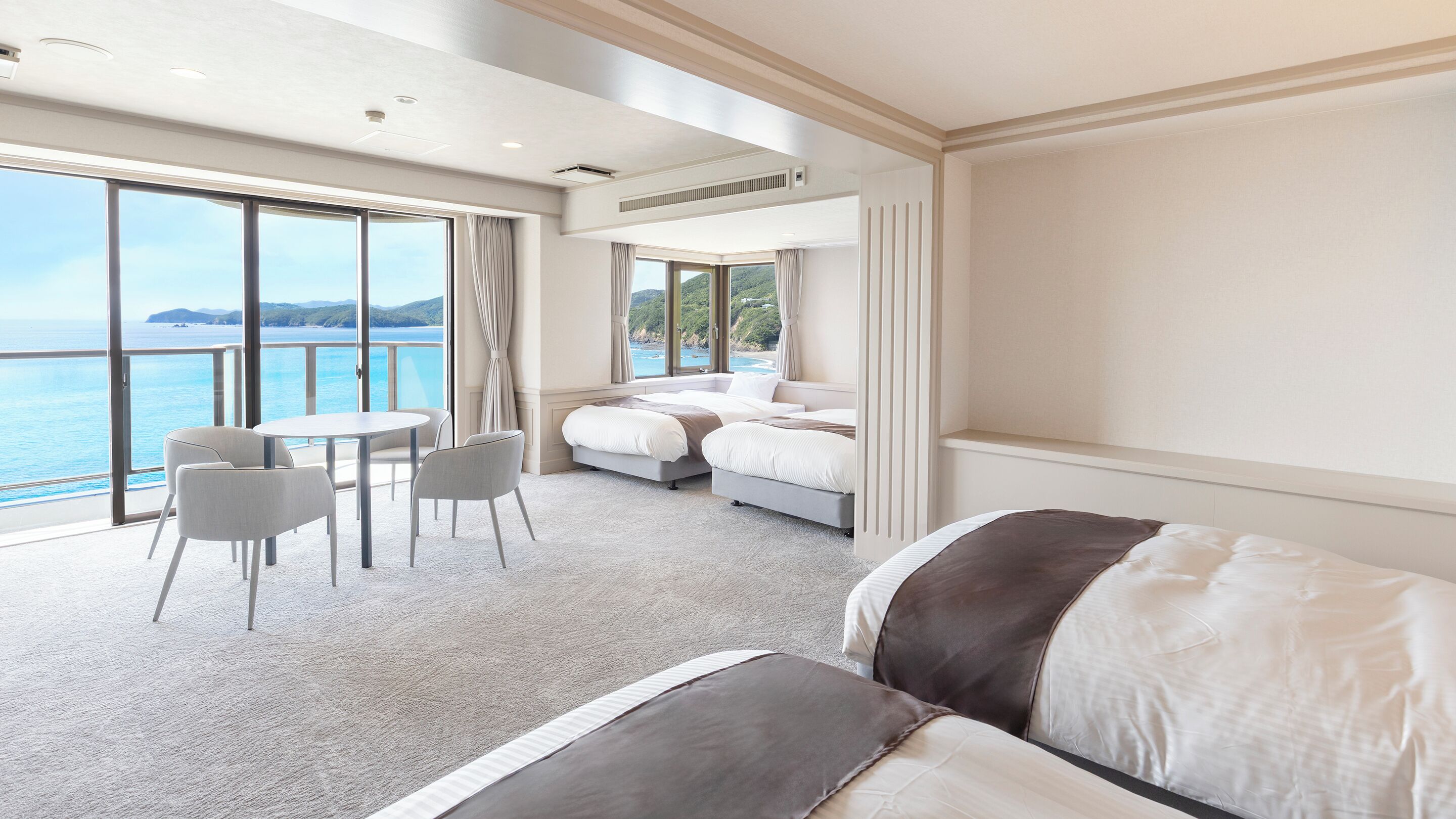 Superior Quadruple Room with Private Bathroom, Non Smoking