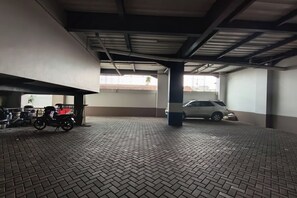 Free self-parking