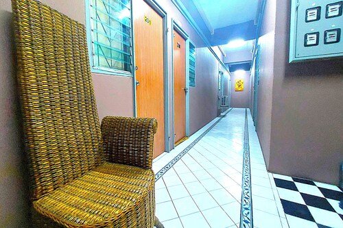 Sukhum Sukhumvit-Onnut Guest House