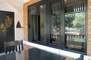 Deluxe Twin Room | Balcony - Baan Orawee Boutique Hotel (Mae Rim)