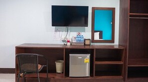 Comfort Triple Room | Courtyard view
