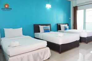 Comfort trippelrum | Skrivbord och gratis wi-fi