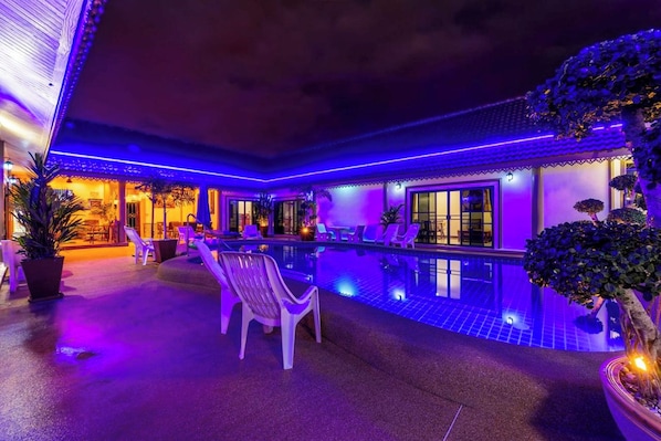 Outdoor pool, pool umbrellas, pool loungers