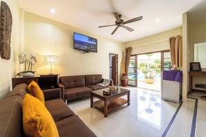 ห้องซูพีเรีย | ตู้นิรภัยในห้องพัก, โต๊ะทำงาน, เตารีด/โต๊ะรีดผ้า, Wi-Fi ฟรี