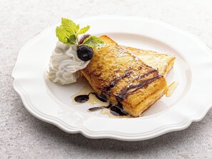 Petit déjeuner compris