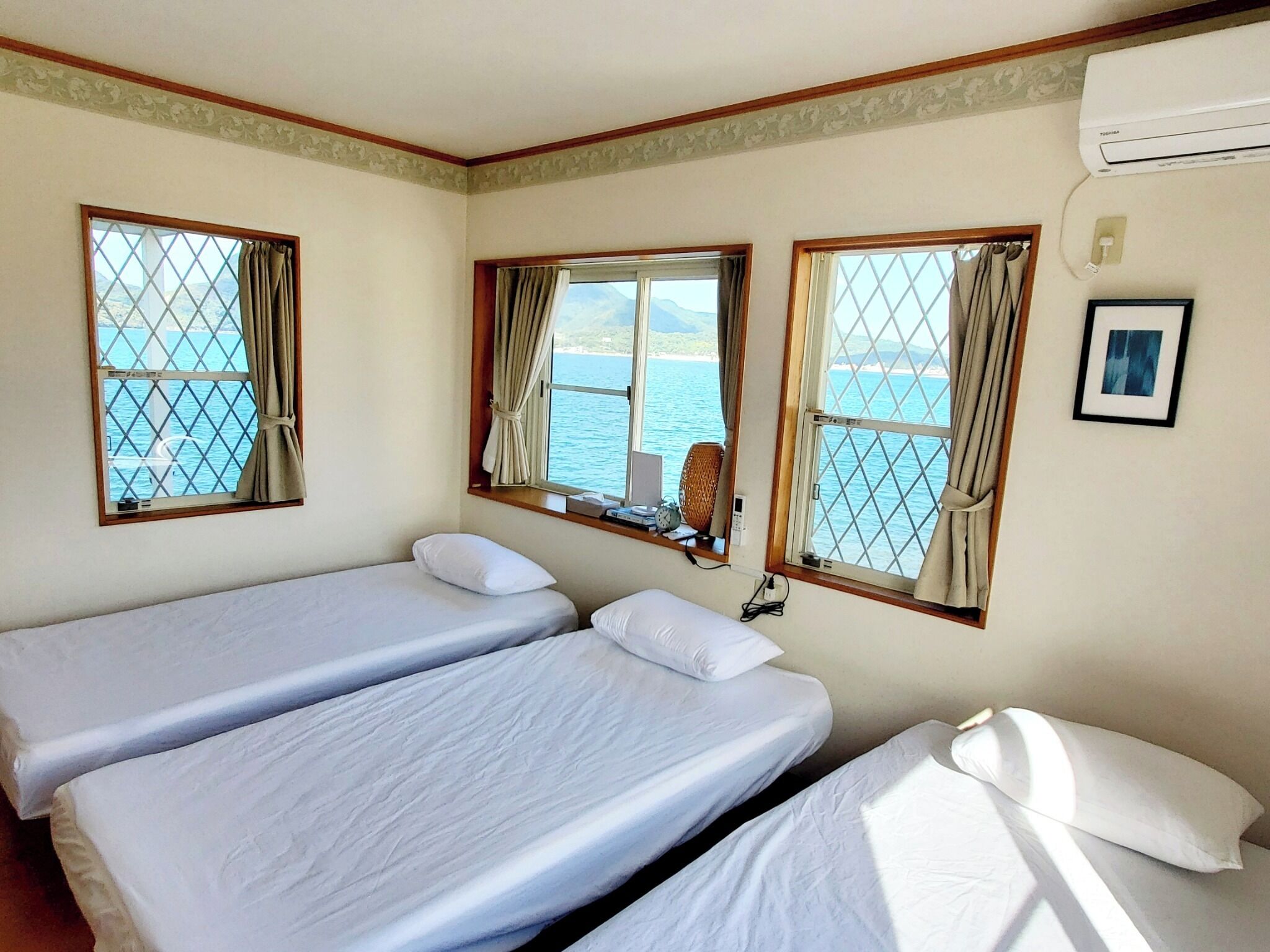 2 bedrooms, desk, iron/ironing board, free WiFi