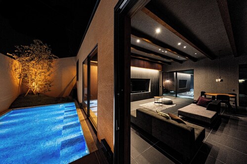 Curtainless open space BLUE BLACK  A luxurious  / Karatsu Saga