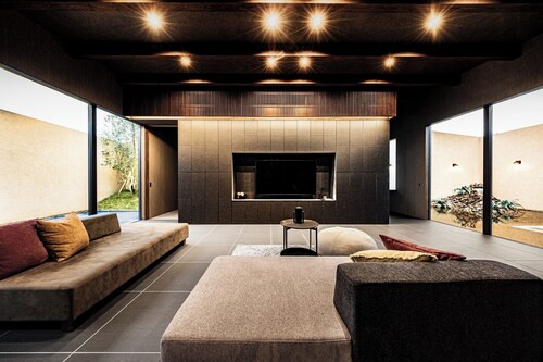 Curtainless open space BLUE BLACK  A luxurious  / Karatsu Saga