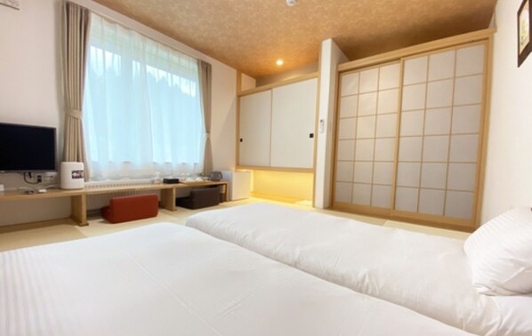 1 bedroom, desk, iron/ironing board, free WiFi
