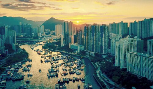 Antique Cosy Houseboat VINTAGE