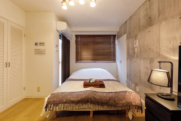 1 habitación, wifi gratis y ropa de cama