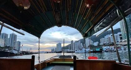 Cipango - Hong Kong Houseboat