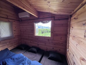 Bureau, draps fournis