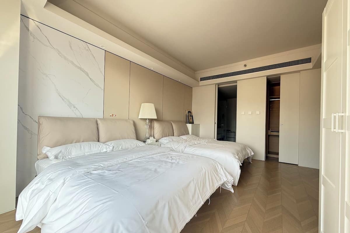 Family Apartment | Free WiFi, bed sheets