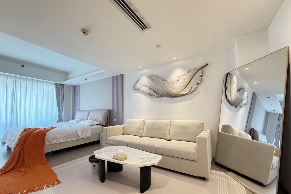Habitación doble Elite, 1 cama Queen size, patio, vista a la ciudad | Wifi gratis y ropa de cama