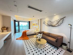 Family Double Room, 1 Queen Bed, Patio, City View | Free WiFi, bed sheets